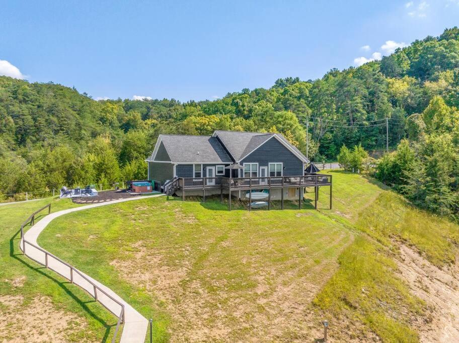 Lake Front Home, Only 18 Miles To Pigeon Forge! Sevierville Exterior photo