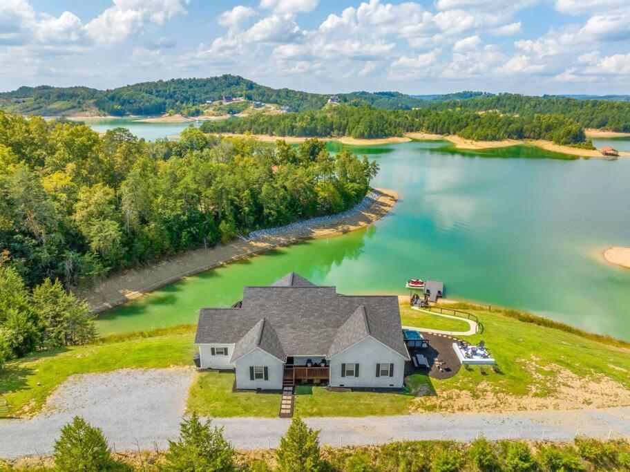 Lake Front Home, Only 18 Miles To Pigeon Forge! Sevierville Exterior photo